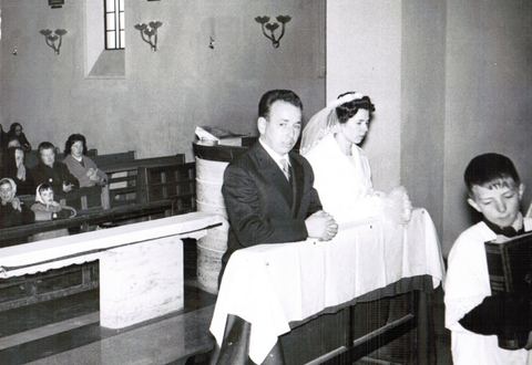 Chierichetto a un matrimonio